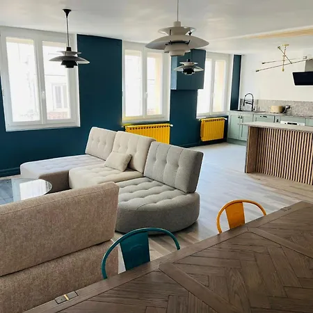 D'exception A Saint-etienne Spacieux 100m2 De Gamme Avec 2 Lägenhet *